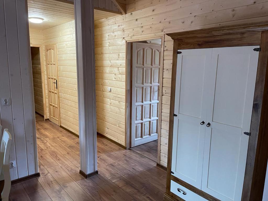 Restauracja I Noclegi Izba Rybacka W Krainie Wygaslych Wulkanow Podgorki Exteriör bild